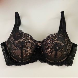 Victoria’s Secret Angels Lace Underwire Bra